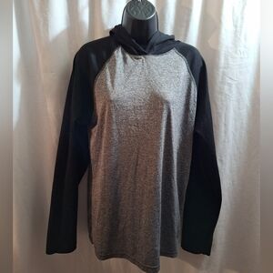 Zone Pro Raglan Sleeve Hoodie Medium